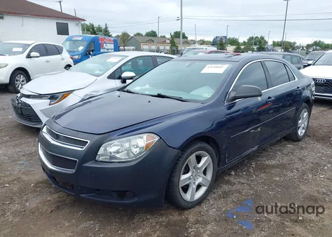 2010 Chevrolet Malibu Ls z USA, uszkodzony, nr VIN 1G1ZB5EB1AF312117